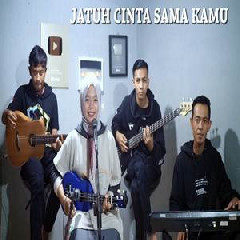 Download Lagu mp3 Fera Chocolatos - Jatuh Cinta Sama Kamu - Threesixty Jogja (New Version)